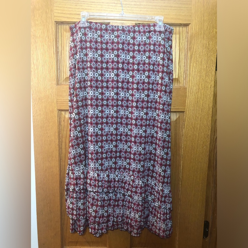 Emma James Burgundy and Brown Patterned Top & Skirt Set. - Picture 5 of 6